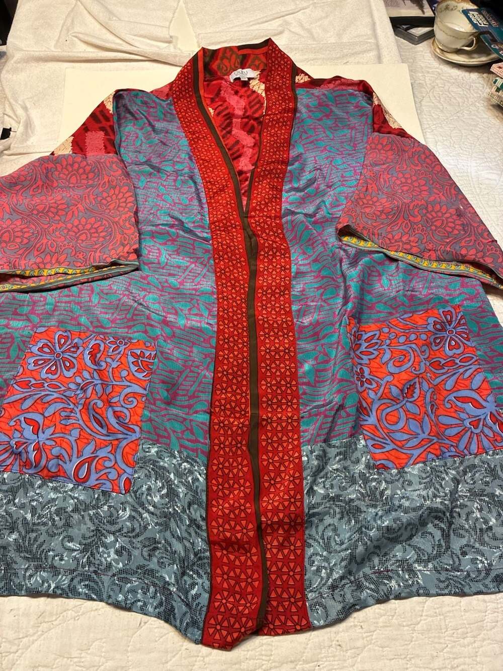 Guru Patchwork Silk Sari Kimono Free Size Multicolor Boho Robe
